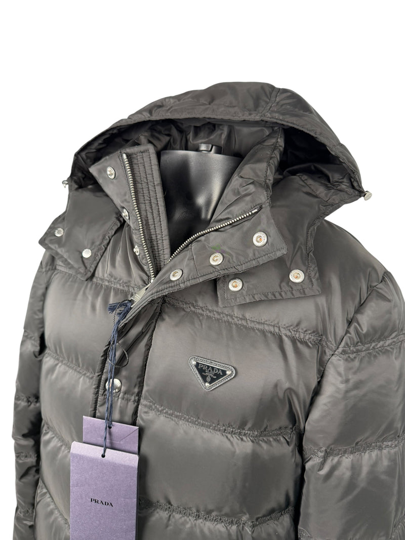 PRADA MENS NYLON JACKET | LARGE