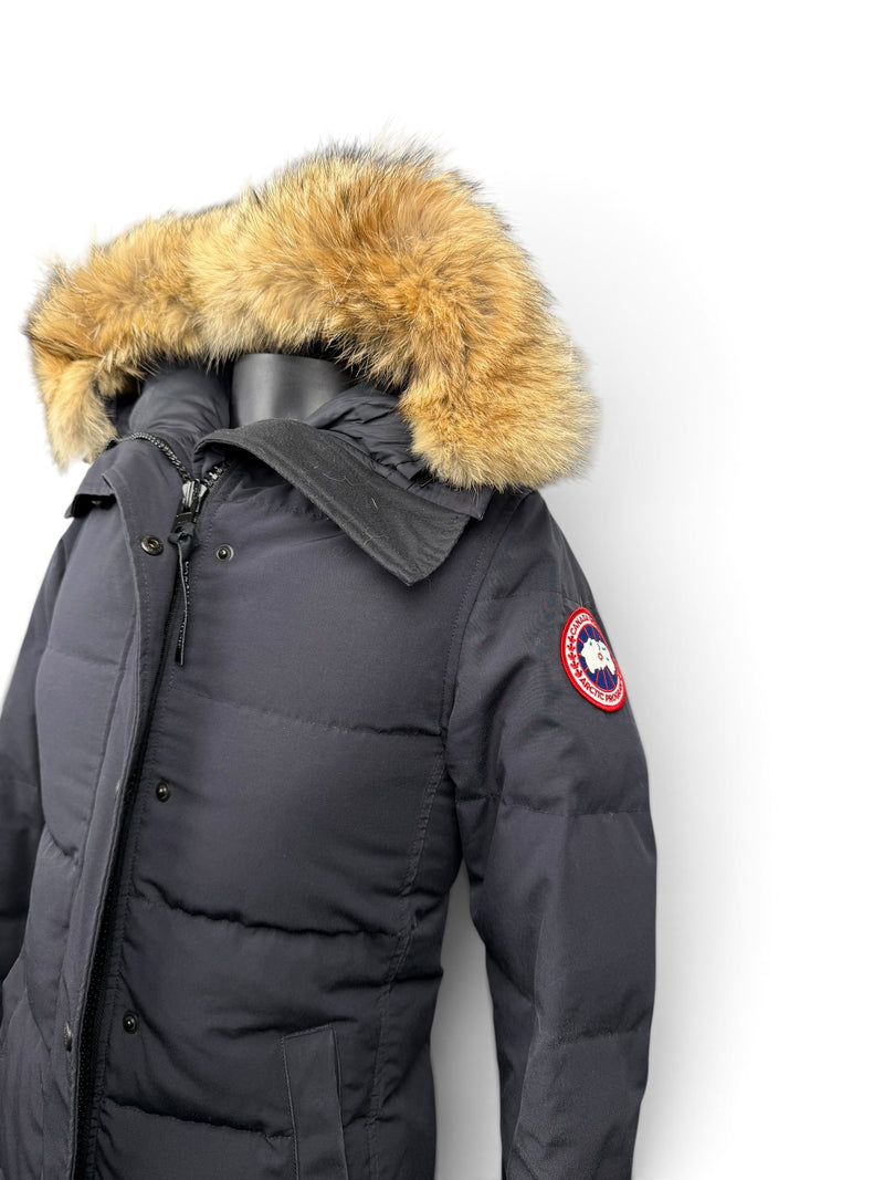 CANADA GOOSE WOMENS MCKENZIE PARKA | MEDIUM FITS SMALL