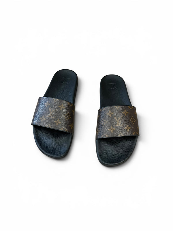 LOUIS VUITTON MONOGRAM SLIDERS - UK 10 - PRELOVED