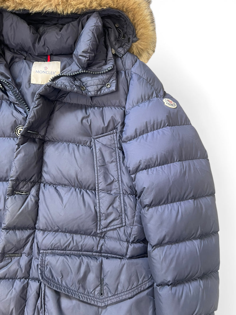 MONCLER CLUNY - SIZE 4 ( M/L ) PRELOVED