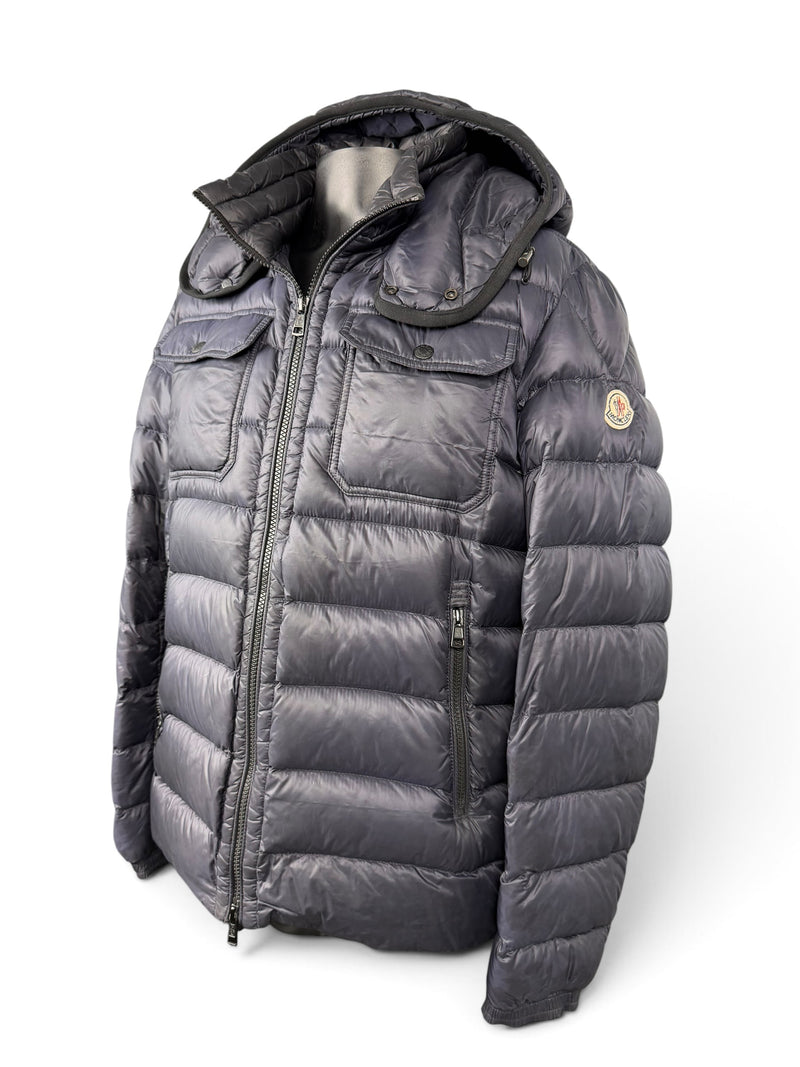 MONCLER MENS JACKET | MEDIUM (3)