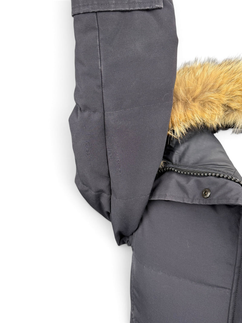 CANADA GOOSE WOMENS MCKENZIE PARKA | MEDIUM FITS SMALL