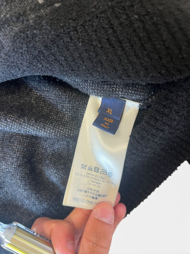 LOUIS VUITTON MENS JUMPER - XL/LARGE