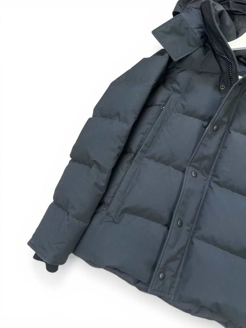 CANADA GOOSE WYNDHAM PARKA - MEDIUM - PRELOVED